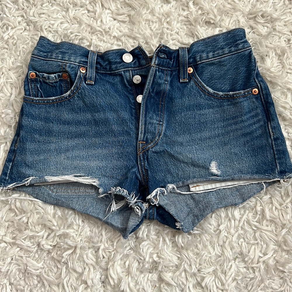 Women’s 501 Levi’s High Rise Jean Shorts